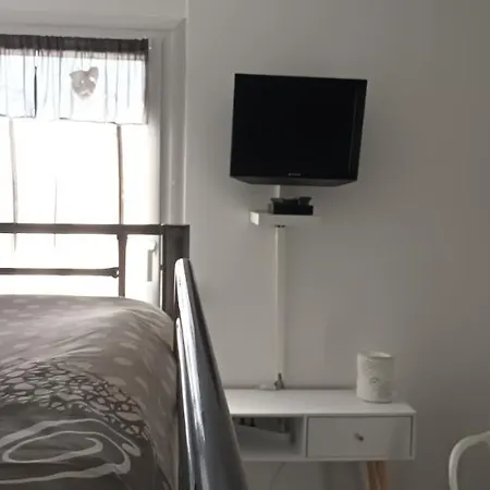 Apartment Le Queirele